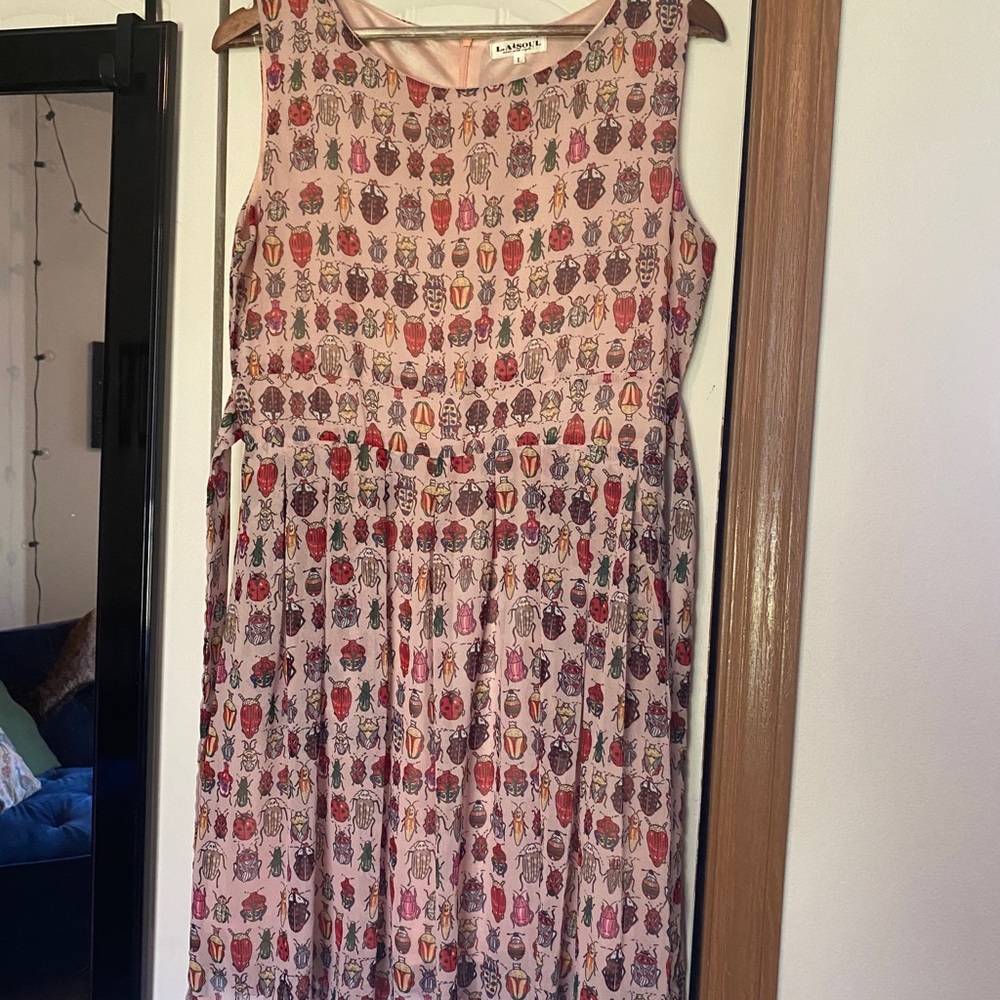 Pink swishy beetle/insect dress w/ pockets